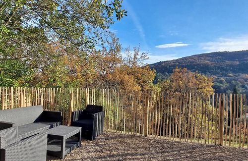 Le Bar-sur-Loup House | Homerez - House in Le Bar-sur-Loup