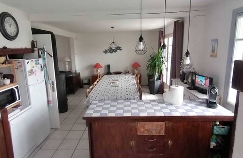 Dives-sur-Mer House | Homerez - House in Dives-sur-Mer
