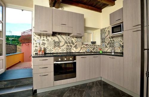 Diano San Pietro House | Homerez - House for 4 ppl. with swimming-pool and terrace at Diano San Pietro