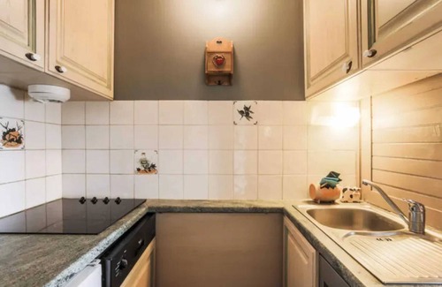 Reberty Apartment | Homerez - Les Belleville Apartment