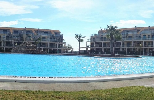 San Jorge Apartment | Homerez - Modern Apartment in Castellón, 55m² + Pool