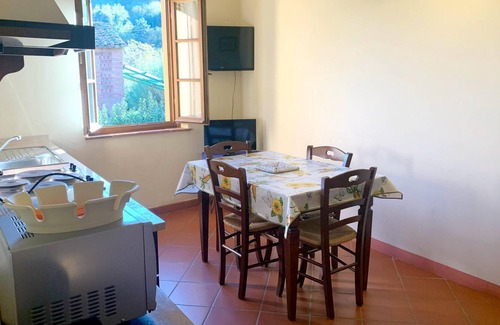 Montecarlo Apartment | Homerez - Nice appartement for 7 ppl. with shared pool and terrace at Montecarlo