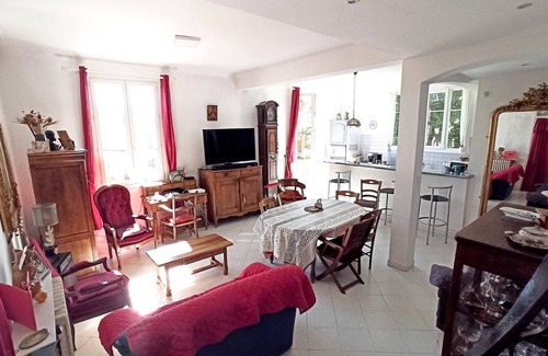 Saint-Sylvestre House | Homerez - Nice house for 7 ppl. with garden, terrace and balcony at Nice