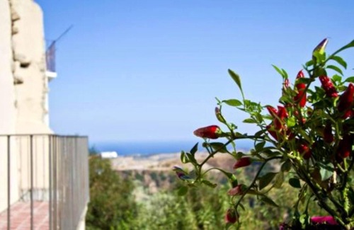 Badolato Apartment | Homerez - Nice studio 1 km away from the beach for 2 ppl. with shared pool
