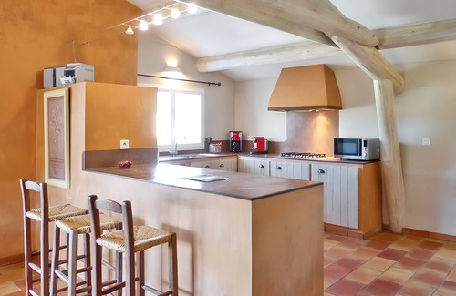 Simiane-la-Rotonde House | Homerez - Spacious house in Simaine La Rotonde