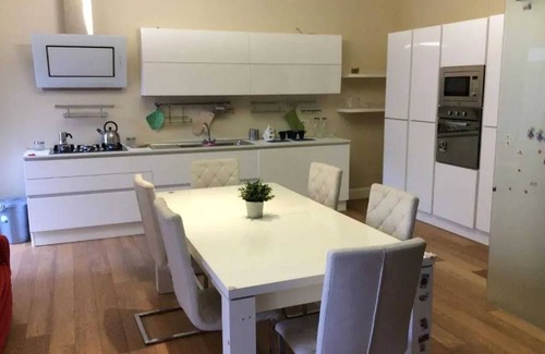 Catania City Centre Apartment | Homerez - Spacious Apt in Catania