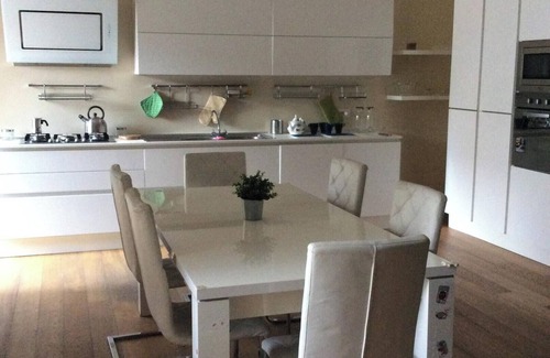 Catania City Centre Apartment | Homerez - Spacious Apt in Catania