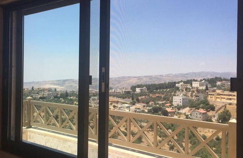 Suwailih House | Homerez - Spacious house for 7 ppl. with balcony at Amman