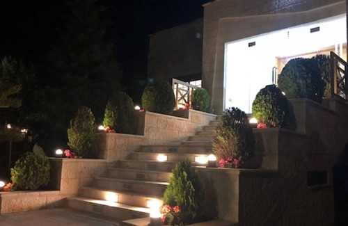 Suwailih House | Homerez - Spacious house for 7 ppl. with balcony at Amman