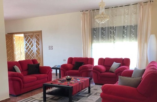 Suwailih House | Homerez - Spacious house for 7 ppl. with balcony at Amman