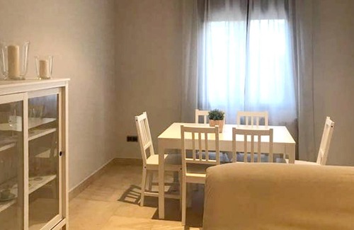 Rio d'Oro Villa | Homerez - Spacious villa for 8 ppl. with swimming-pool and terrace at Calonge