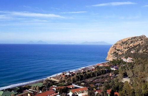 Gioiosa Marea Apartment | Homerez - Studio 800 m away from the beach for 4 ppl. with balcony at Calava