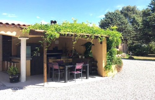 Beziers Villa | Homerez - Villa 16 km away from the beach with swimming-pool, jacuzzi and spa