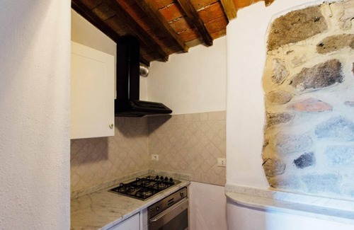 Santa Fiora Villa | Homerez - Villa for 14 ppl. with swimming-pool and terrace at Santa Fiora
