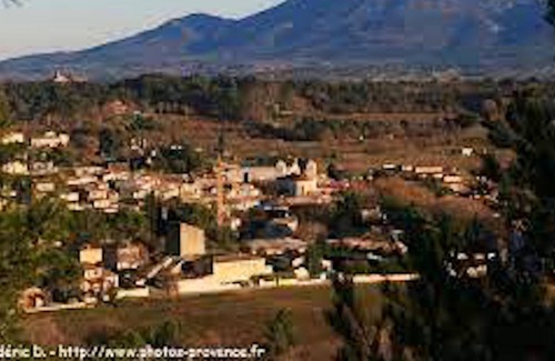 Rousset Villa | Homerez - Villa for 10 ppl. with swimming-pool, garden and balcony at Rousset