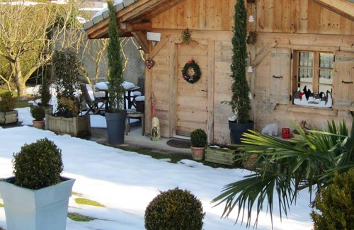 Allinges Villa | Homerez - Villa for 2 ppl. with swimming-pool, sauna and garden at Allinges