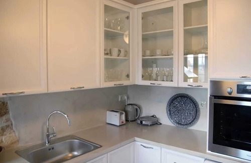 Kolymbari Villa | Homerez - Villa in Chania, parking incl.