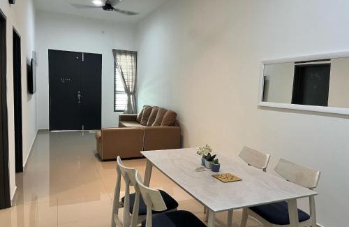 Bukit Kuin Satu Apartment | Homestay Atabara Residence - Teres 3 Units
