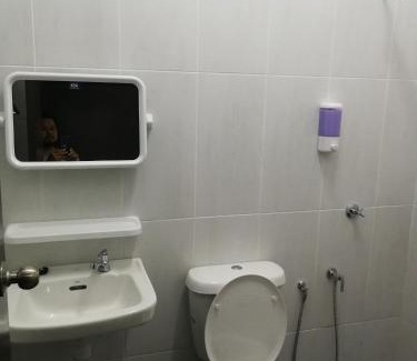 Bukit Baru House | Homestay ayer keroh mitc