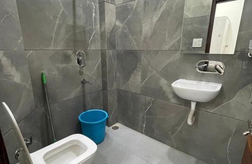 Amritsar House | Homestay Comforts 500m from Amritsar Airport