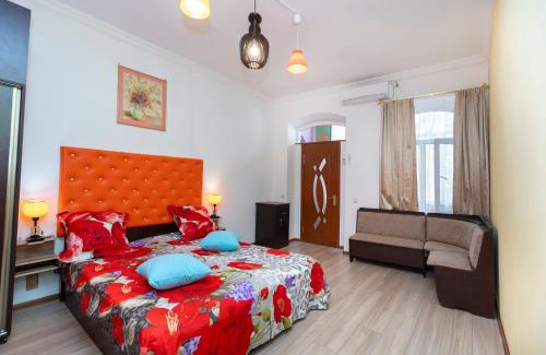 Sololaki Apartment | Homestay in Tbilisi center GM