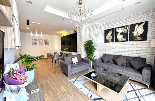 Hai Ba Trung Apartment | Homestay Times city