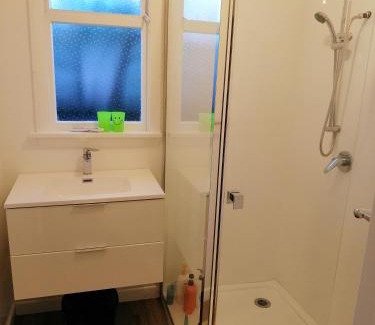 Christchurch House | Homestay Triple room, near the city center