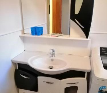 Christchurch House | Homestay Triple room, near the city center