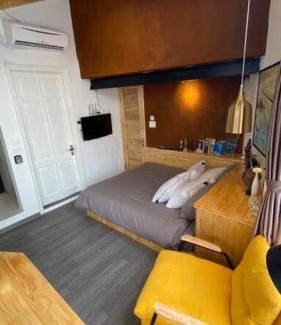 Old Quarter Apartment | HomestayCHAT*InfinityTub2*Netflix*Hanoi*OldQuarter