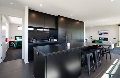 Kelvin Heights House | Homestead Retreat - Lake Views Queenstown