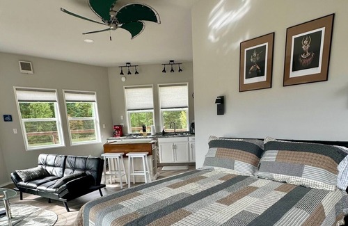 Lime Kiln House | Homesteaders Guest House PNW homebase for your Mountain Loop adventures.
