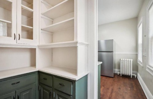 Upper East Side House | HomeSweetHome in Vibrant MKE, 2BR/1BA