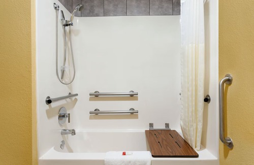 Olive Branch Hotel | Hometown Place Olive Branch
