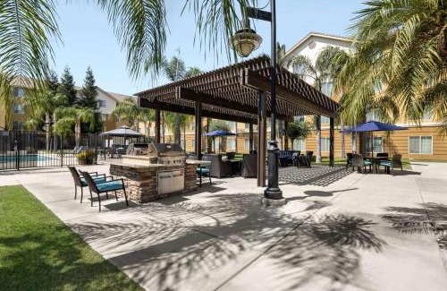 Greenacres Hotel | Homewood Suites Bakersfield