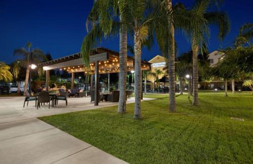 Greenacres Hotel | Homewood Suites Bakersfield