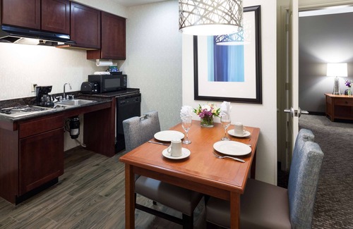 Agoura Hills Hotel | Homewood Suites by Hilton Agoura Hills