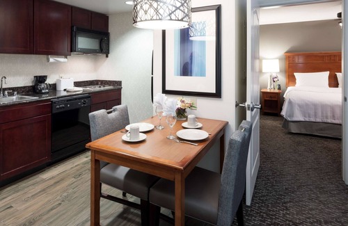 Agoura Hills Hotel | Homewood Suites by Hilton Agoura Hills