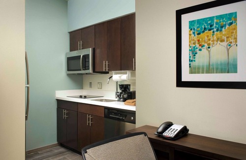 North San Antonio - SAT Hotel | Homewood Suites by Hilton San Antonio Airport