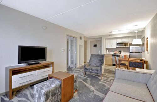 Peabody Hotel | Homewood Suites by Hilton Boston - Peabody