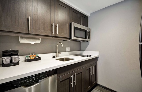 Southwest Raleigh Hotel | Homewood Suites by Hilton Raleigh Cary I-40