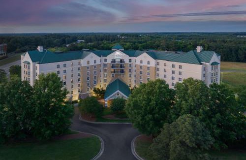 Durham Hotel | Homewood Suites by Hilton Raleigh-Durham Airport at RTP