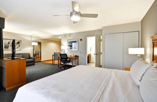 Milford Hotel | Homewood Suites by Hilton Cincinnati-Milford