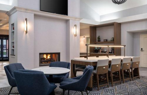 Medford Hotel | Homewood Suites Medford
