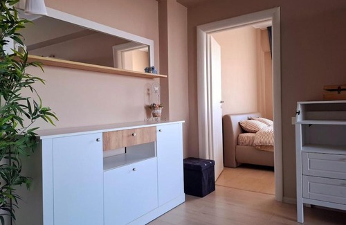 Sector 4 Apartment | Homey Apartment Vacaresti