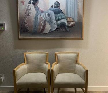Las Vegas House | Homey Comfy Vacation Rentals - Las Vegas