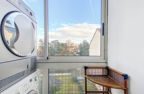 Annemasse Apartment | Homey Hanna - Near Tram/Downtown/Free Parking/Wifi