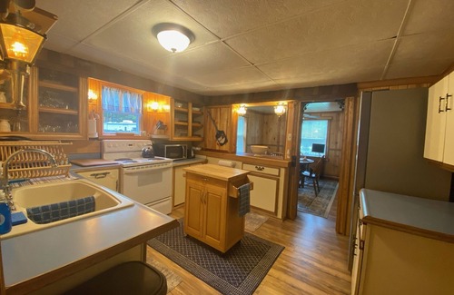 Roscommon County House | Homey Houghton Haven