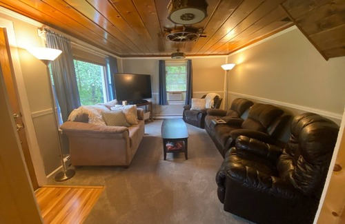 Roscommon County House | Homey Houghton Haven