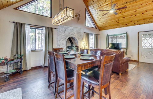 Pinetop Cottage | Homey Pinetop-lakeside Gem Near Lake + Trails