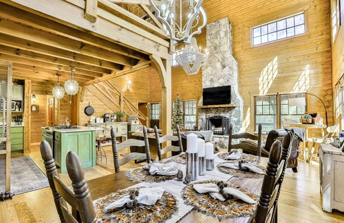 Young Harris Cabin | Homey riverfront cabin with hot tub, grill, wood fireplace, AC, & scenic views